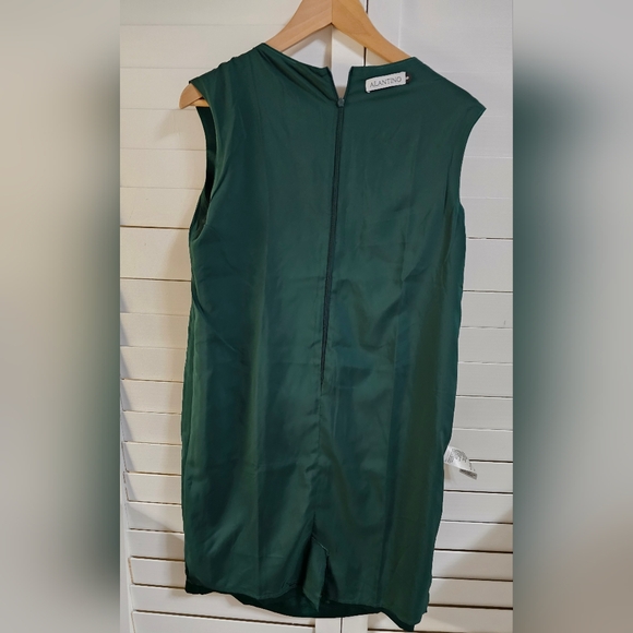 Women’s dressing 👗 - Picture 8 of 8